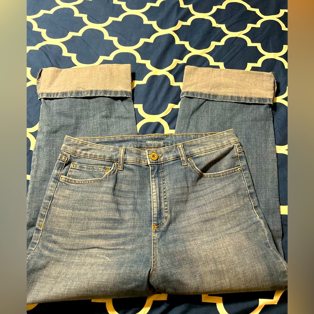 EUC INC Cuffed Ankle Wide Leg Jeans 12